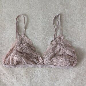 3/$30 Aritzia Talula Lace bralette